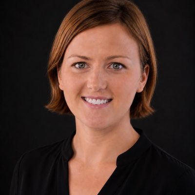 Dr. med. dent. Ina Christin Zapf-Gügel von zahnhoch3 – Zentrum für Zahnmedizin Alte Ziegelei in Spardorf bei Erlangen